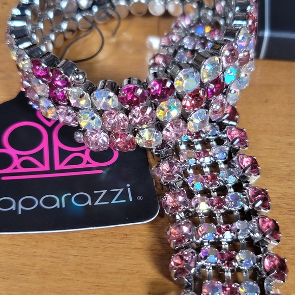 Paparazzi Multicolor Necklace Set with Pink and Silver - Picture 2 of 2